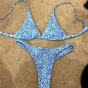 SHIEN WOMENS BIKINI SIZE MEDIUM